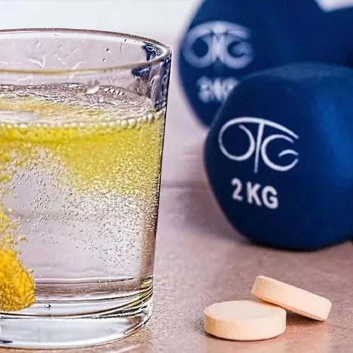 مزایای مکمل‌ های جوشان برای جذب بهتر ویتامین‌ها